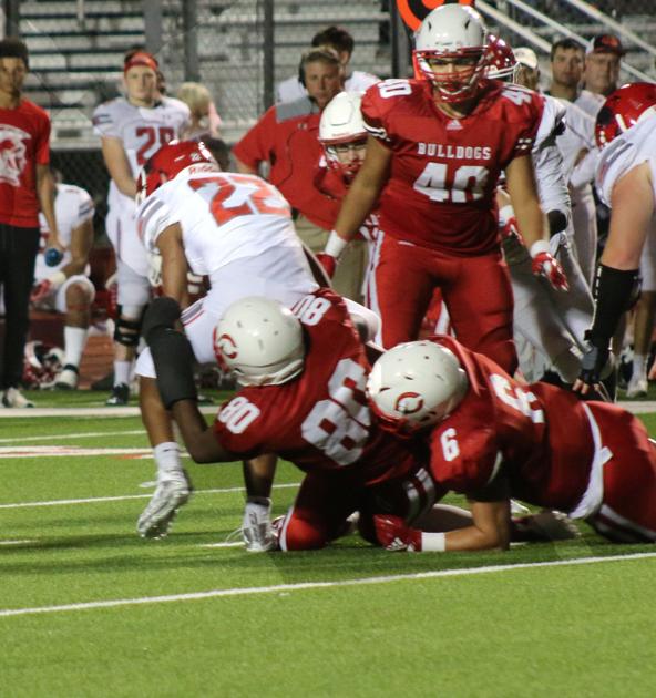 Dawgs Make Quick Work Of Visiting Vandals Sports