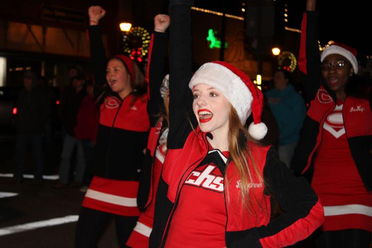 Christmas parade brings cheer to downtown Carthage