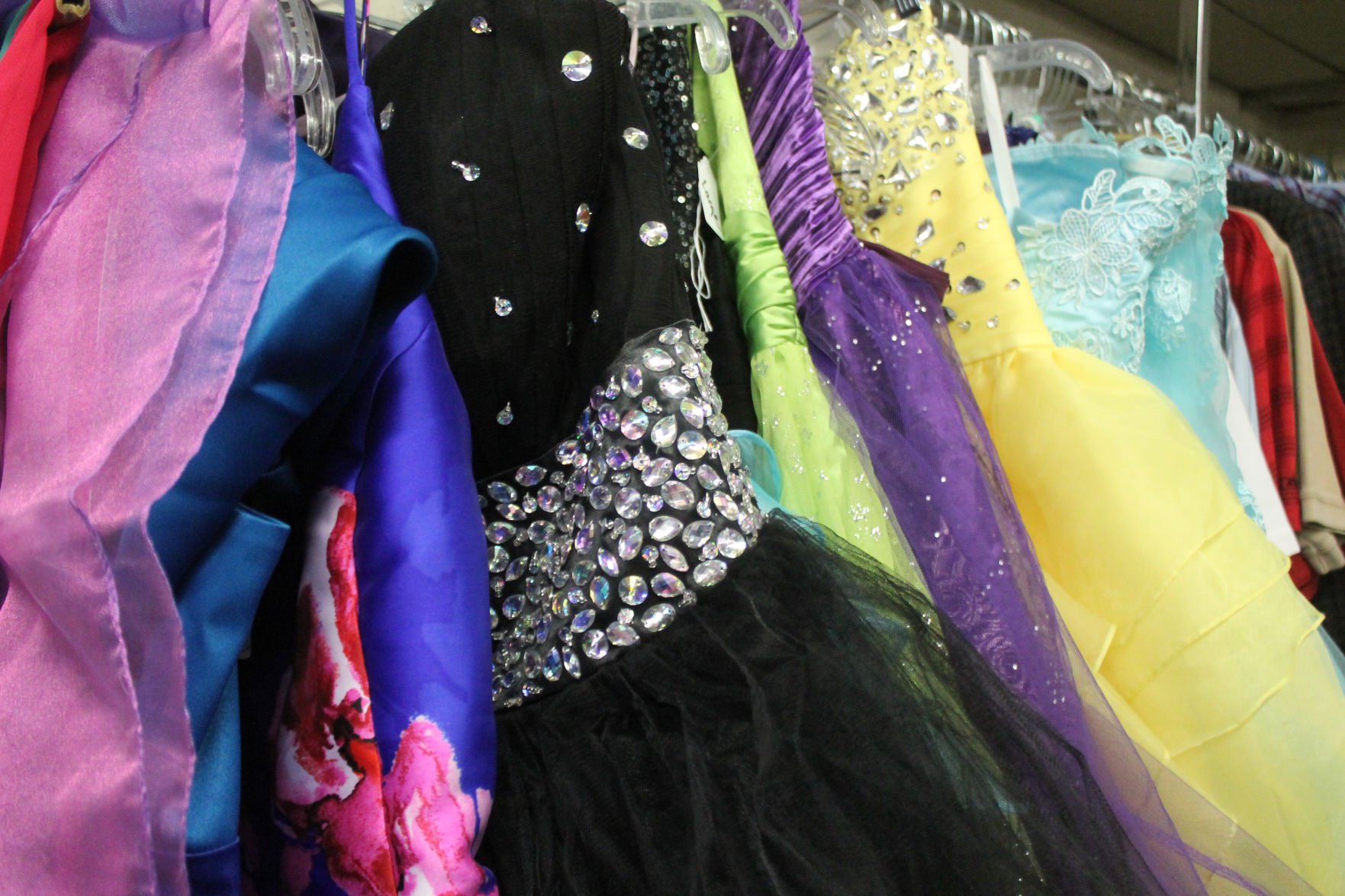 thrift prom dresses