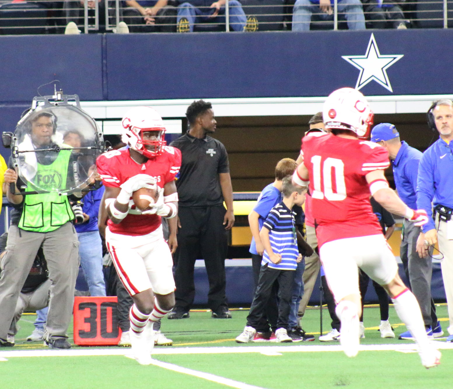 2019 UIL CLASS 4A DIVISION I STATE CHAMPIONSHIP Carthage 42, Waco La ...