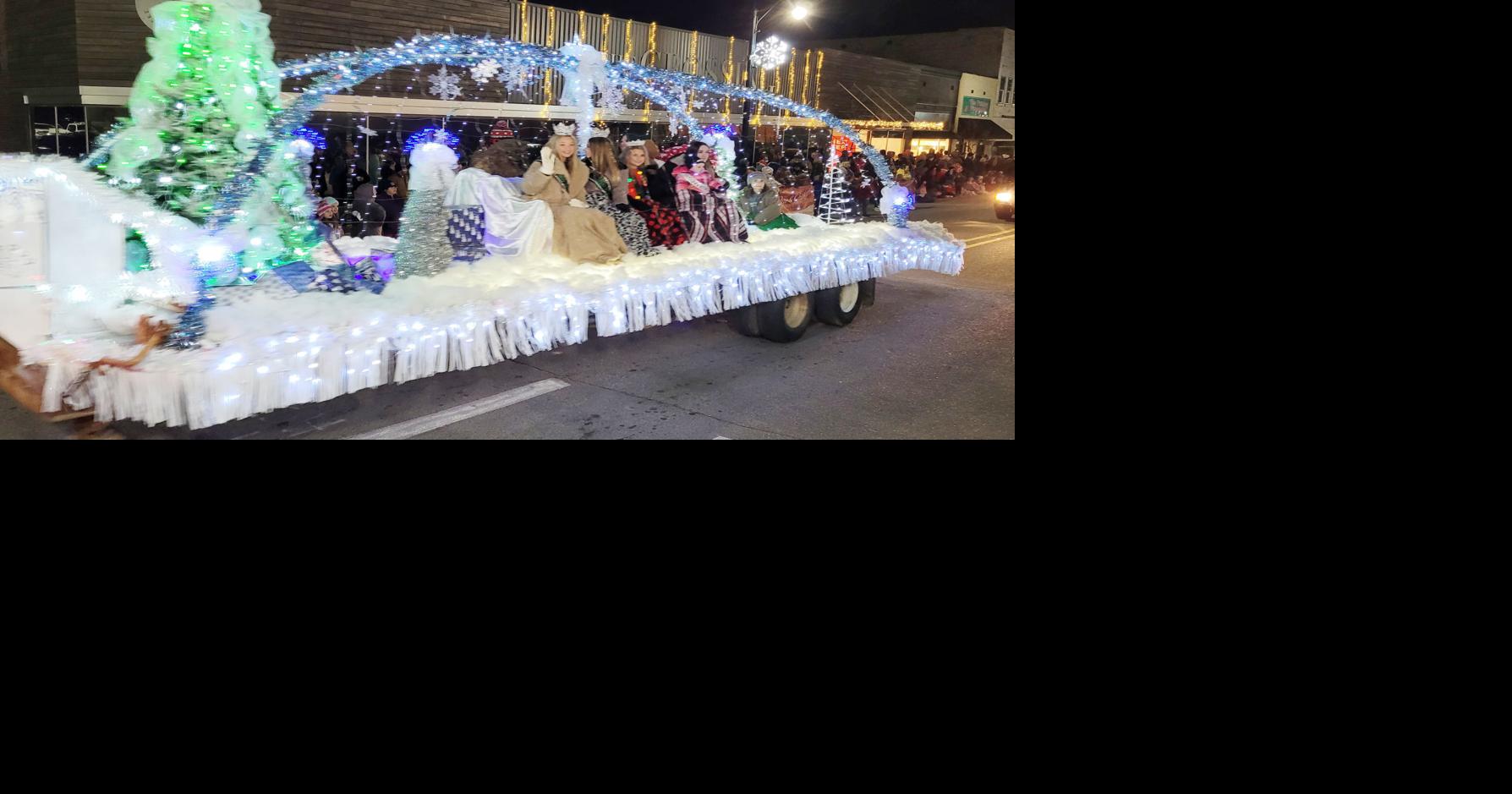 Paragould Christmas Parade going on as scheduled News