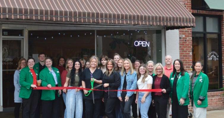 TWIN RIVERS IV & WELLNESS