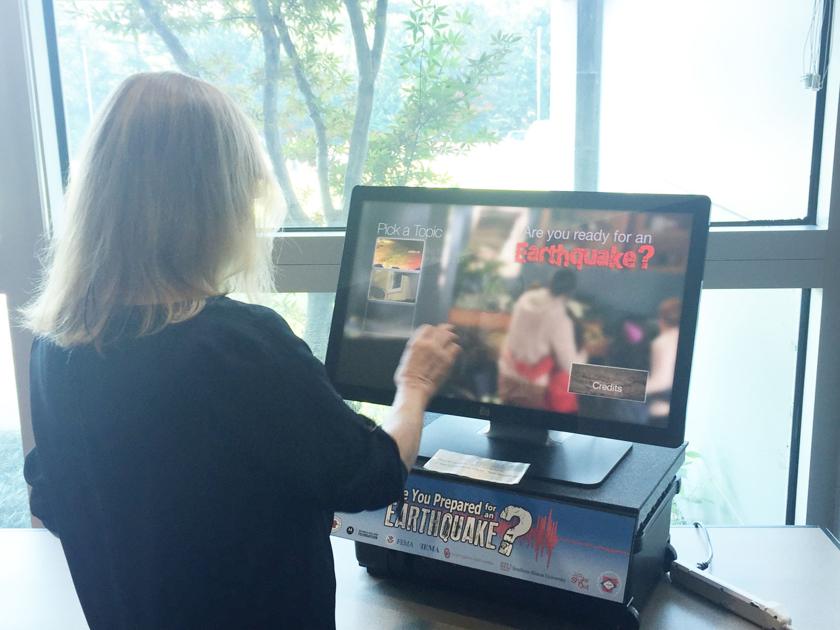 Interactive earthquake booth en route to Green County |  News