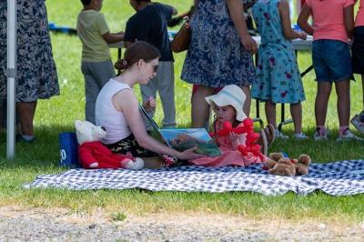 teddy-bear-picnic-delights-local-youth-in-burford-spare-news