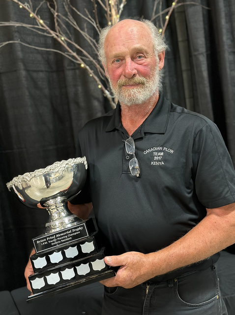 Community comes together to celebrate competitive plowman Daryl ...
