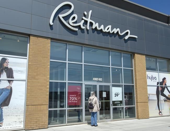 Reitmans sees sales rise, earnings decline in fourth quarter and
