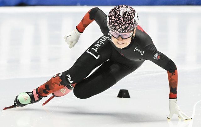 Mixed relay team finishes fourth in 2,000 metres at Short Track World ...