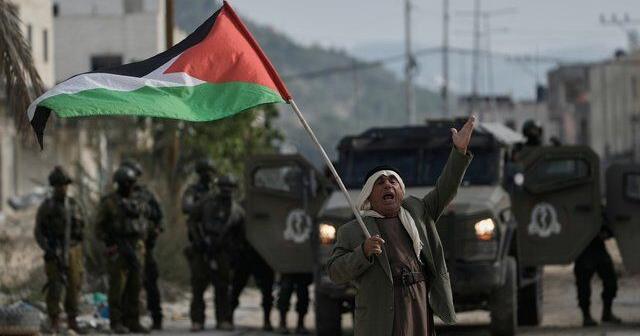 Israel blocks Canadian delegation - including MPs - from entering the West Bank