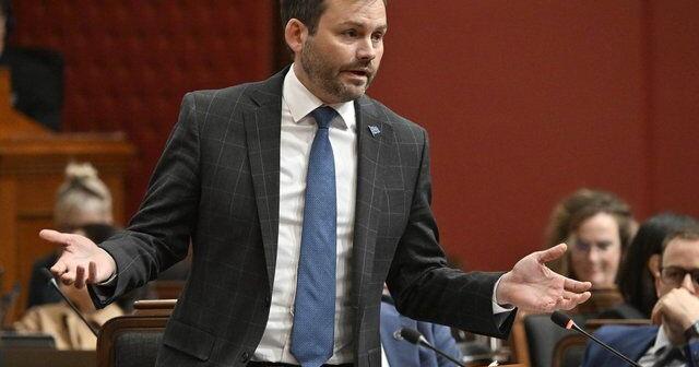 Parti Québécois leader worries — without proof — that Ottawa is spying ...
