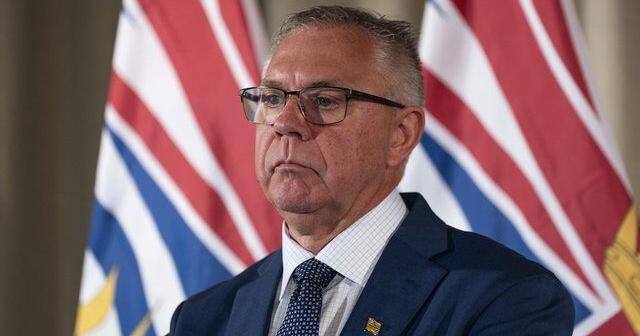 BC leaders unveil grocery price cap and wildfire aircraft plan in Okanagan