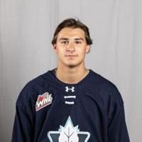 Vees survive scare in Seattle, winning 5-4 in shootout