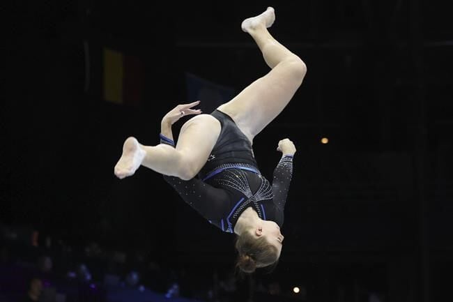 Simone Biles leads U.S. women to record 7th straight team title at  gymnastics world championships, World News