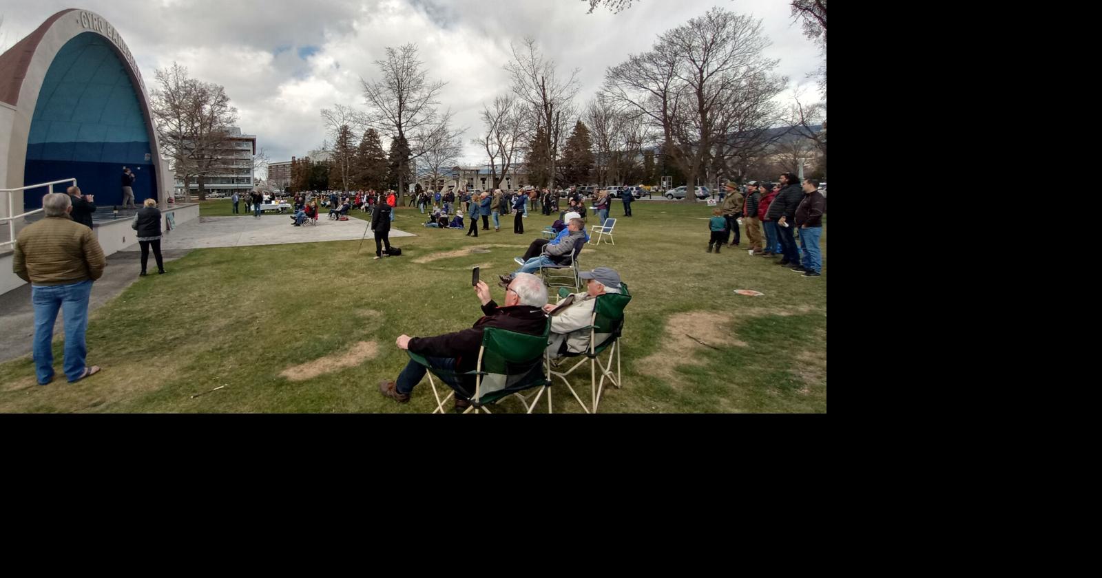 Mayor weighs in on anti-SOGI rally in Penticton | News | pentictonherald.ca