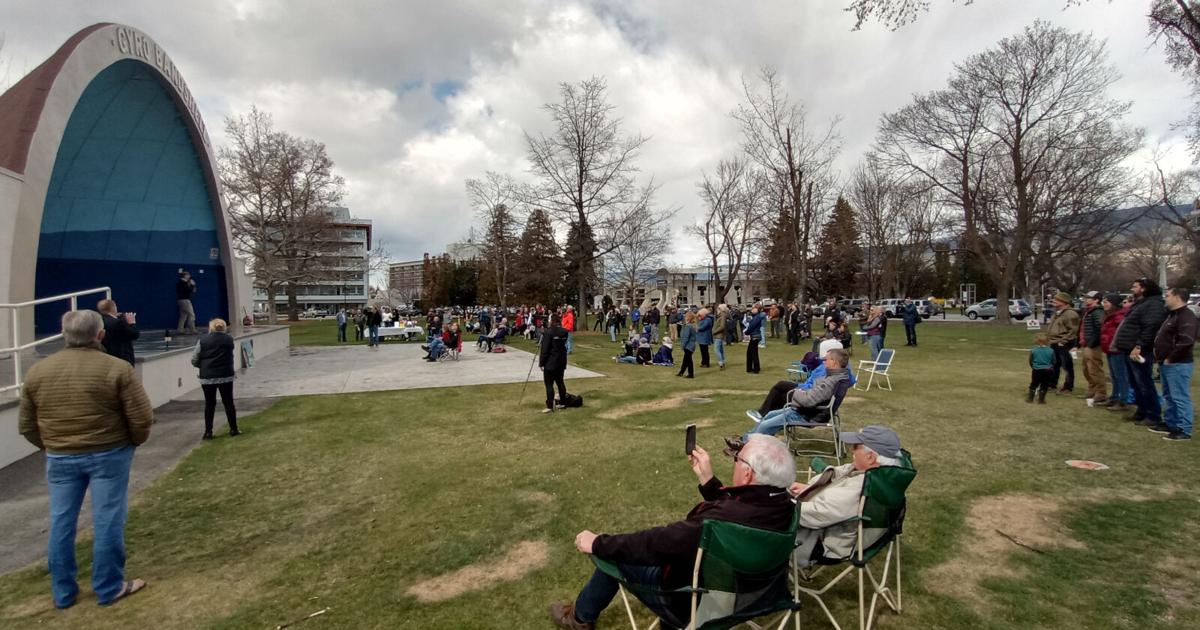 Mayor weighs in on anti-SOGI rally in Penticton | News | pentictonherald.ca