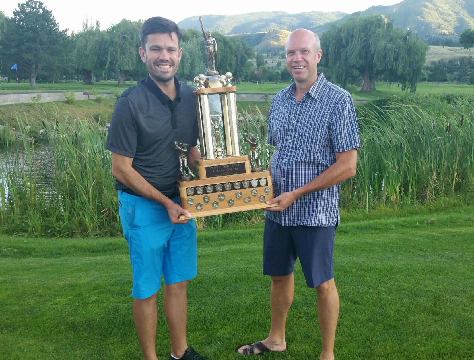 Matt Hopkins wins Penticton Open with record setting minus 14