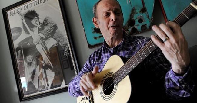 Wayne Kramer, co-founder of revolutionary rock band the MC5, dead at 75 - Vimarsana News