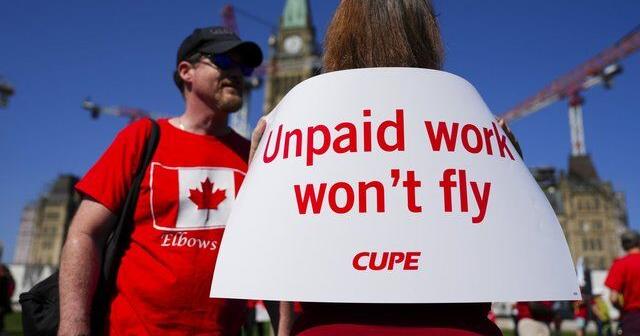 Union claims airlines are 'flying the plane' in Ottawa's unpaid work probe