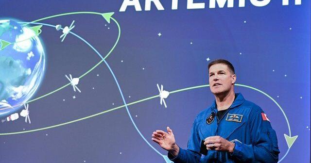 Carney to speak with Canadian Jeremy Hansen after Artemis II's historic moon mission