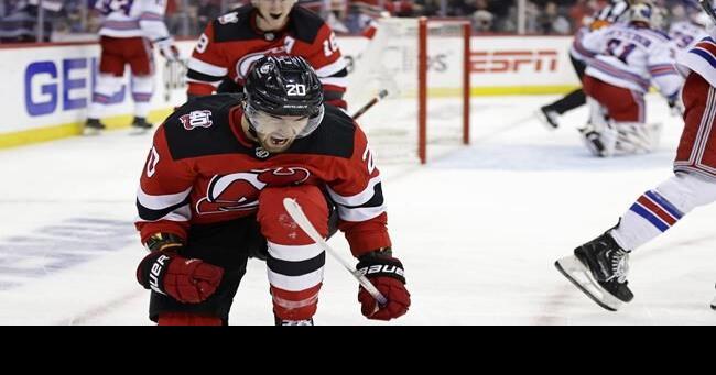 Devils top Habs on Hall's late shorthanded goal 