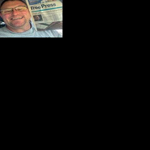 Selfie part of investigation into Winnipeg high school football coach