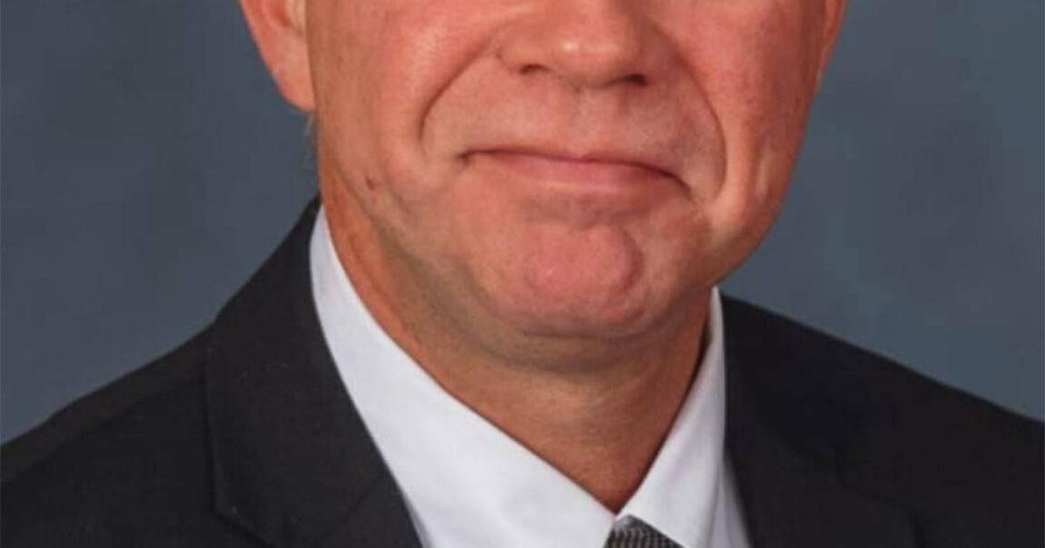 United MLA crosses the floor to join Conservatives - Vimarsana News