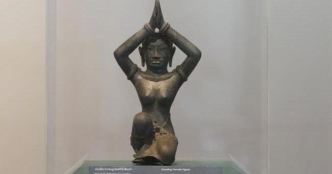 Thailand welcomes home trafficked 1,000-year-old statues returned by New York's Metropolitan Museum - Vimarsana News
