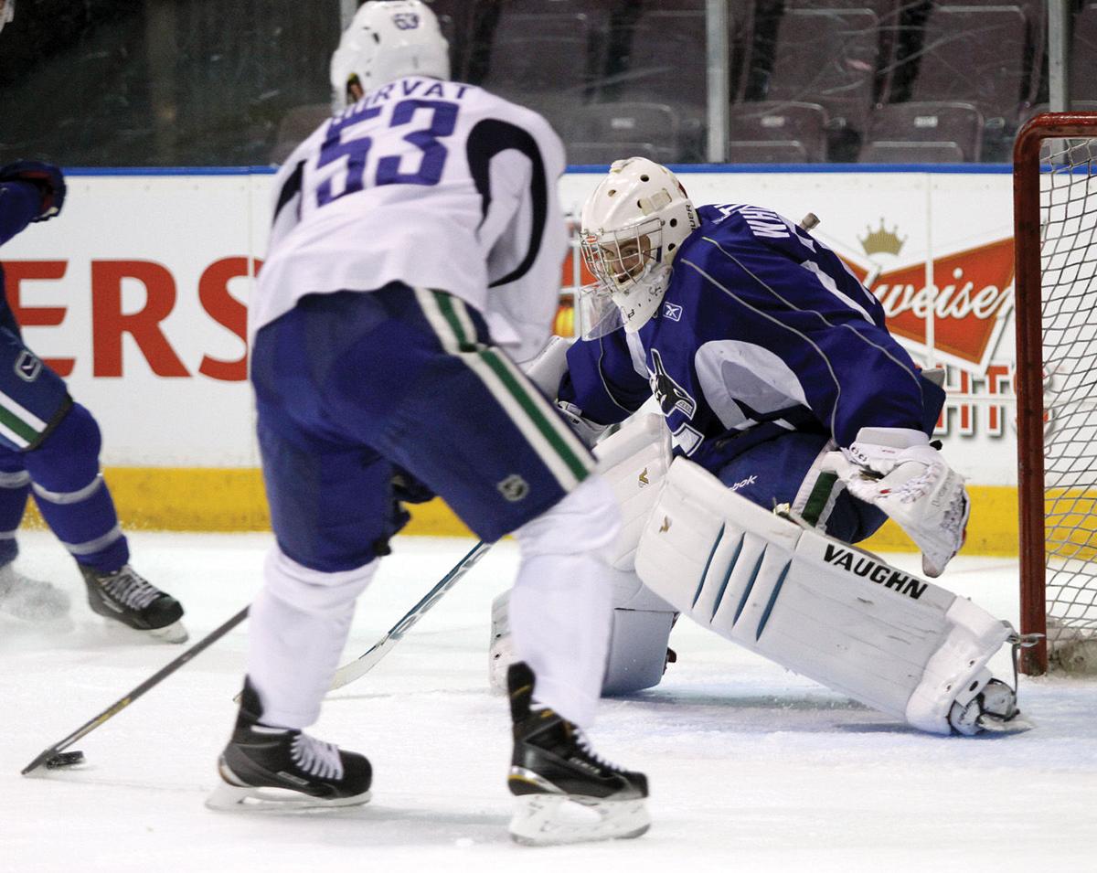 Canucks Face Oilers In Young Stars Opener Local Sports Pentictonherald Ca