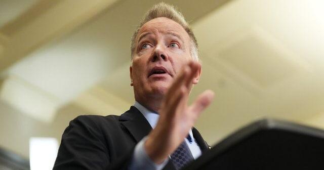 Secretary of state says Canada not looking to split submarine contract