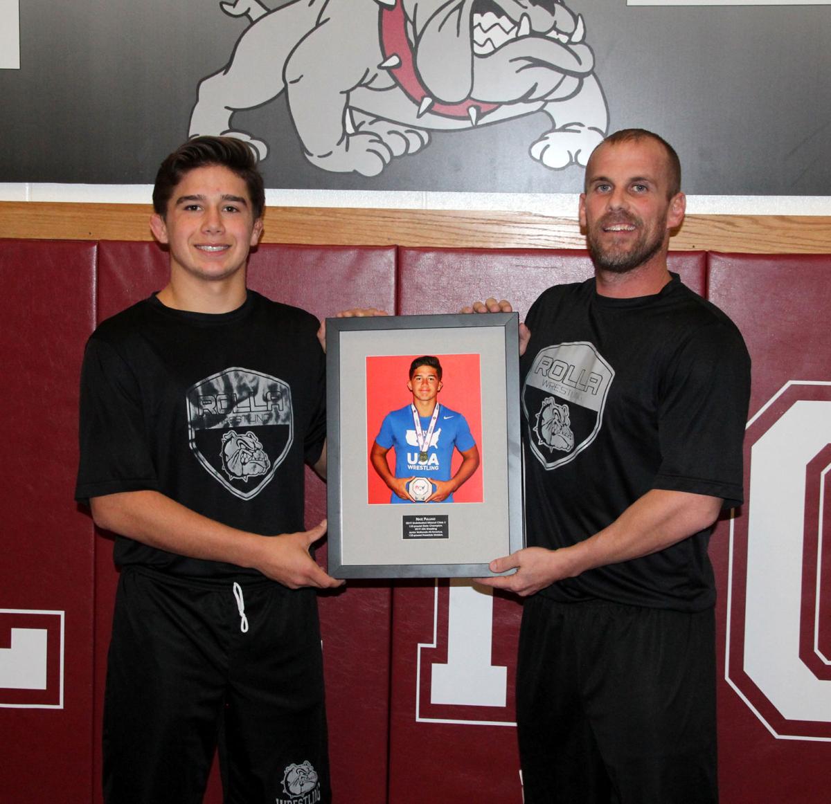 Wrestling Bulldog Wrestling Program Continues To Soar Heading Into 2019 20 Local Phelpscountyfocus Com