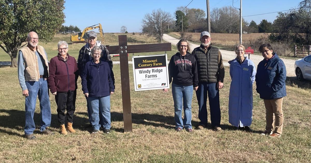 Phelps Extension office visits Windy Ridge Farms | The Focus Insider ...