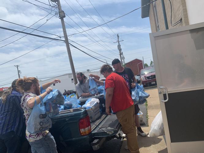 Rolla Post Office holds successful food drive for The Rolla Mission