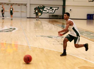 Basketball Miner Men Open Season By Hosting Blackburn Saturday Night Local Phelpscountyfocus Com