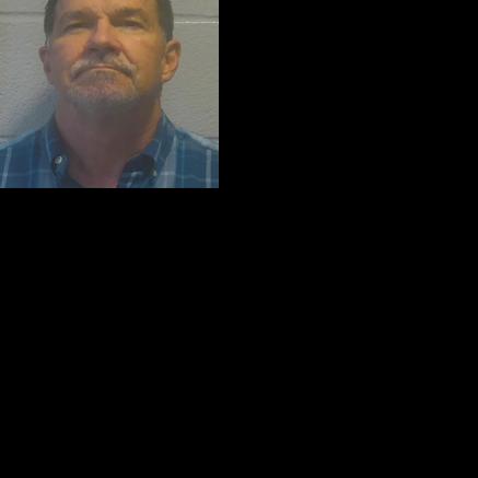 Substitute teacher arrested for bringing weapon into elementary school ...