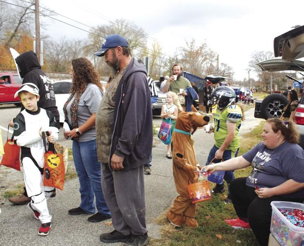 Lebanon Junction Trunk or Treat in the Park Pioneer News