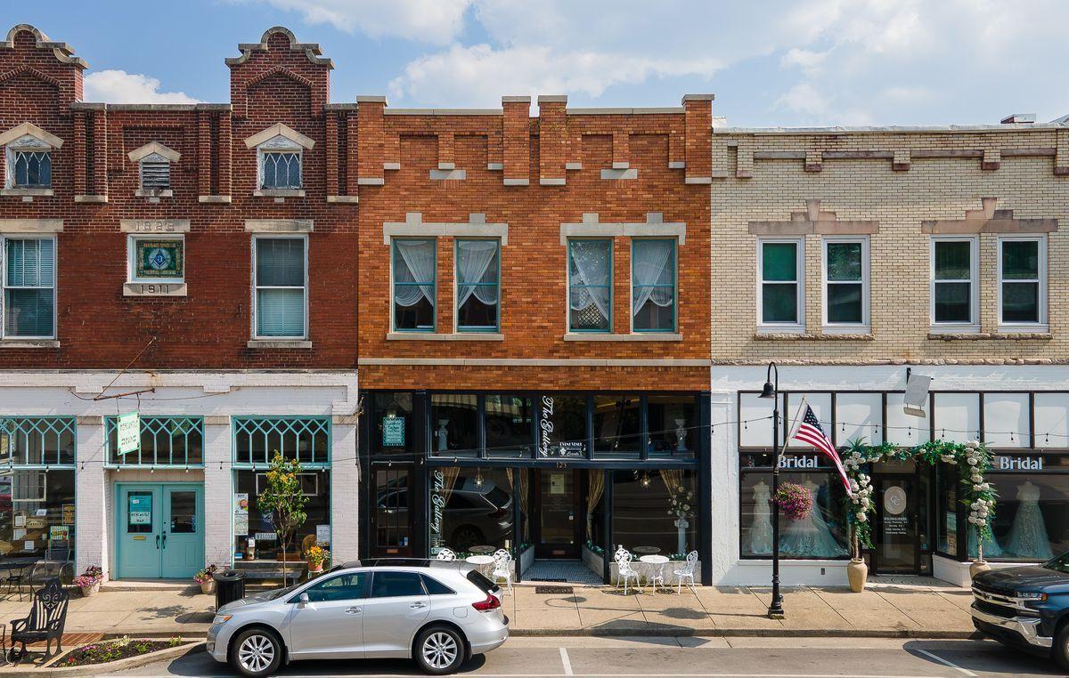 Gallery at Gatewood building up for sale Oldham Era