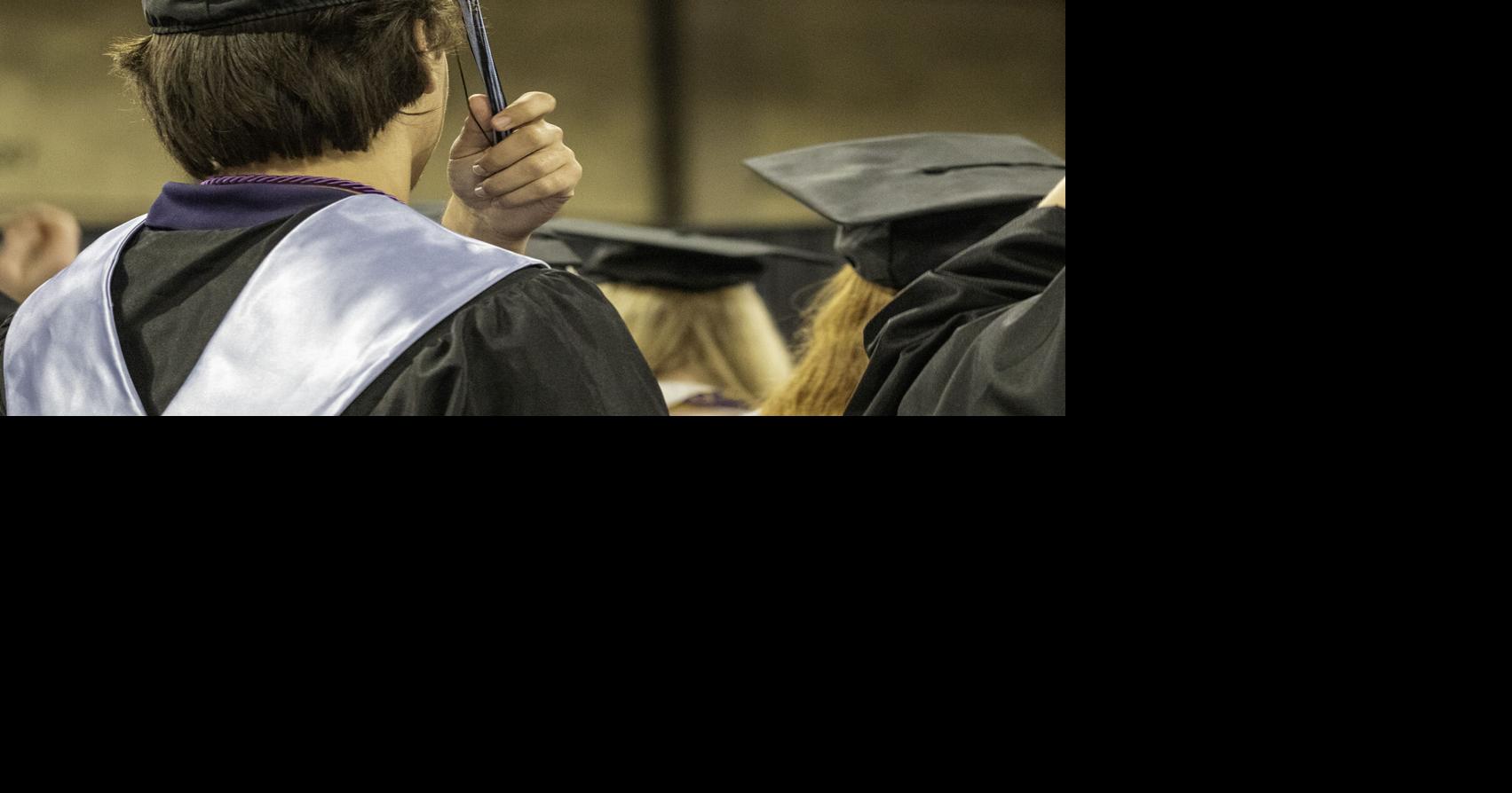 More graduation photos from Collins | News | pmg-ky1.com