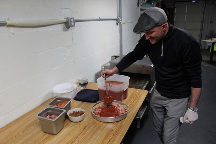 Pizza maker returns home to bring Chicagostyled pizza to Pleasureville