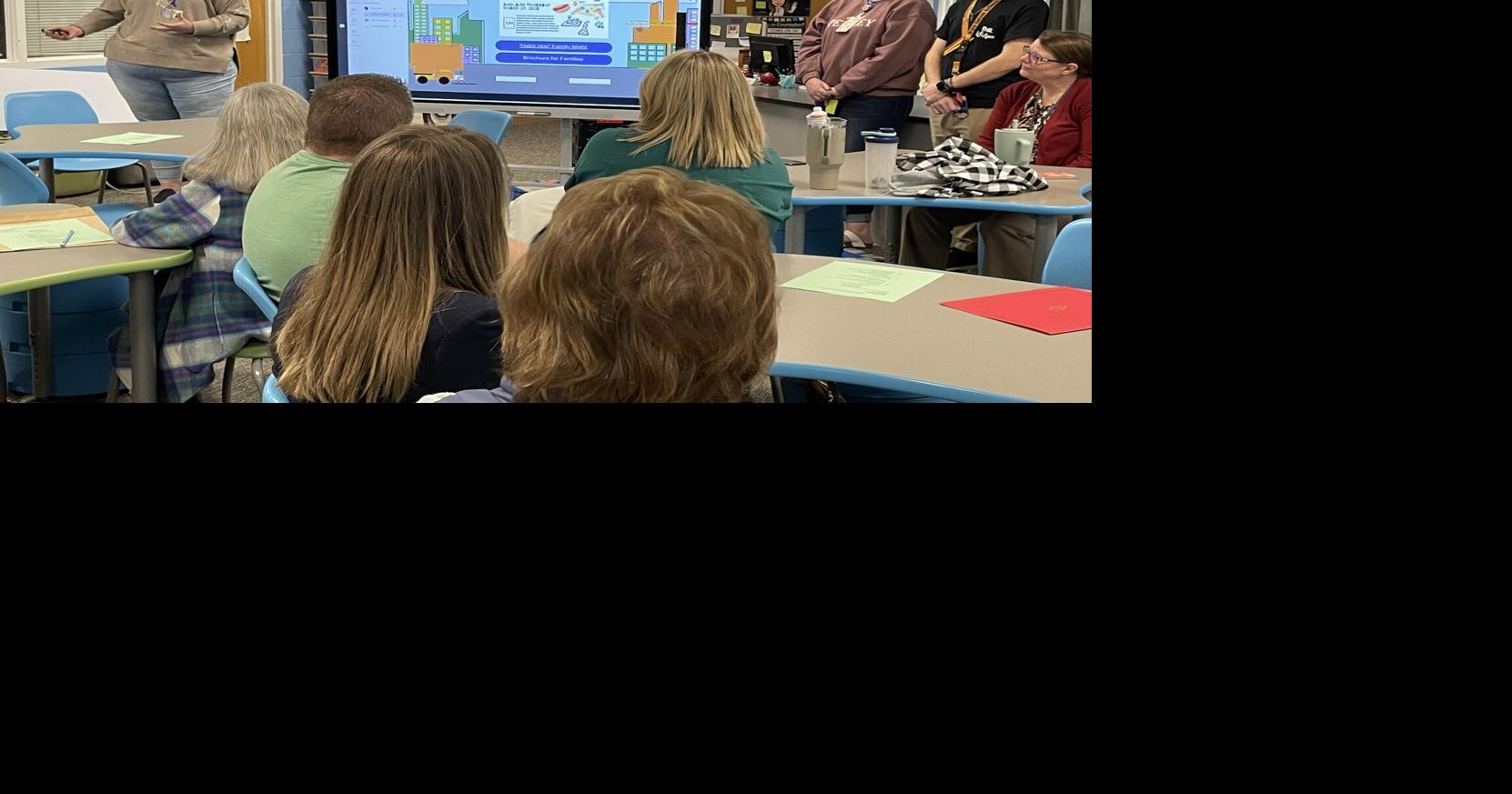 Henry school board hears presentation | HC local News | pmg-ky1.com