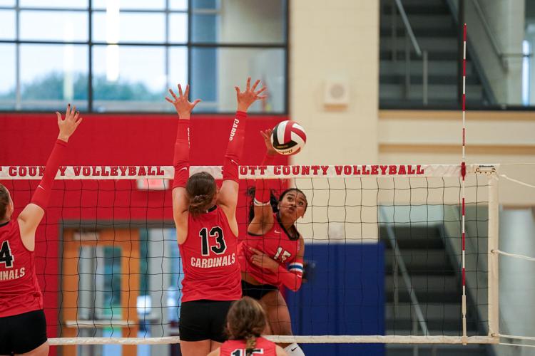 Eminence keeps unbeaten streak intact with 2-0 road win
