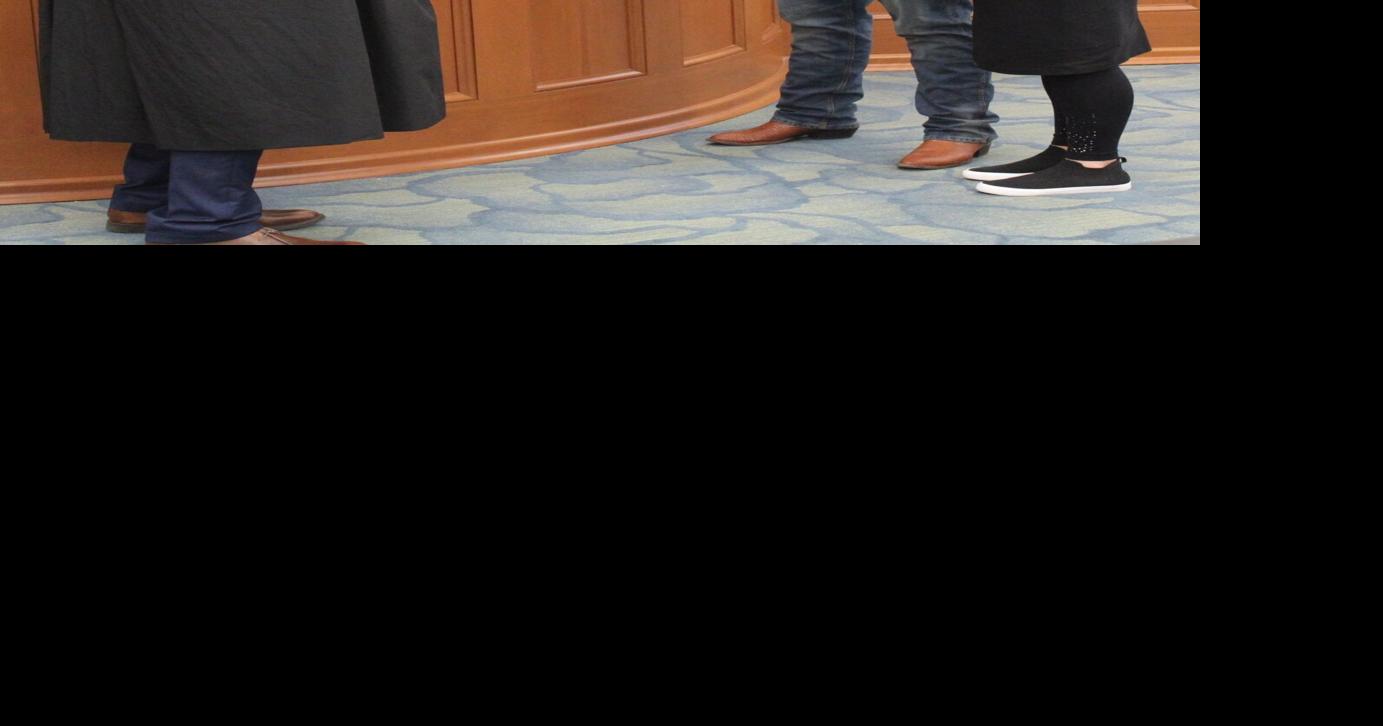 Henry County Sheriff Keith Perry and deputies sworn into office | Henry ...