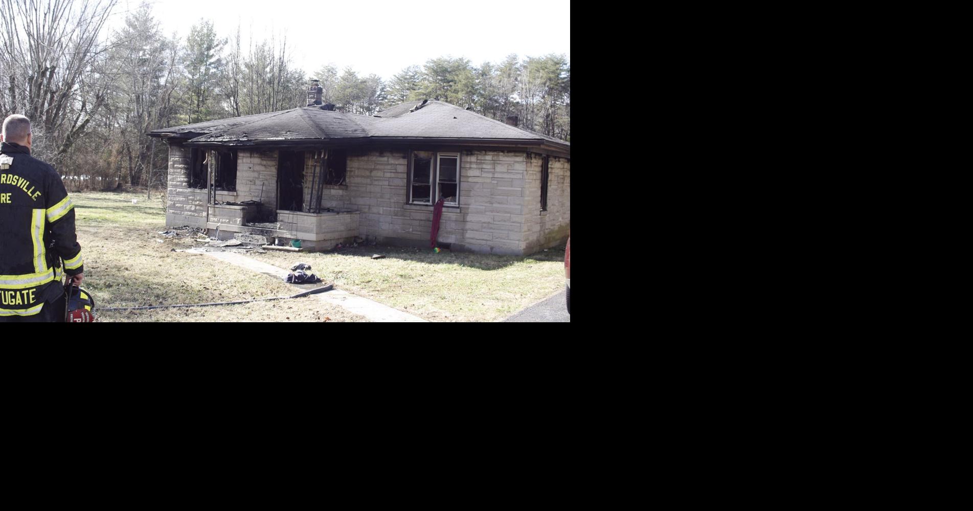 Three die in Lebanon Junction house fire News