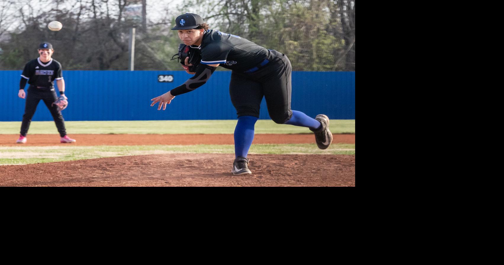 Hawks defeat Panthers 9-1: Singleton sets new record