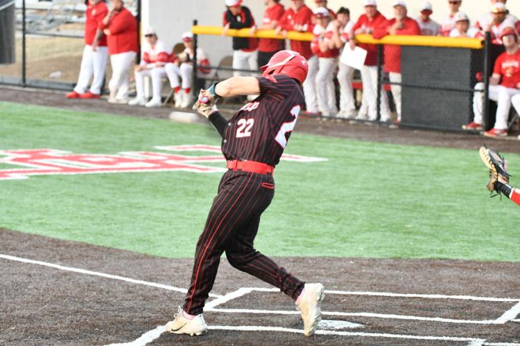 Robbins, Cardinals crush Dragons