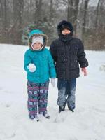 Wilson siblings in the snow