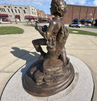 Young Abe statue in Hodgenville hit by car once again