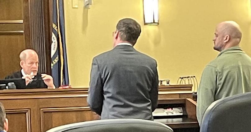 Judge Randy Edwards Judge rejects plea, Edwards to go to trial | News | pmg-ky2.com