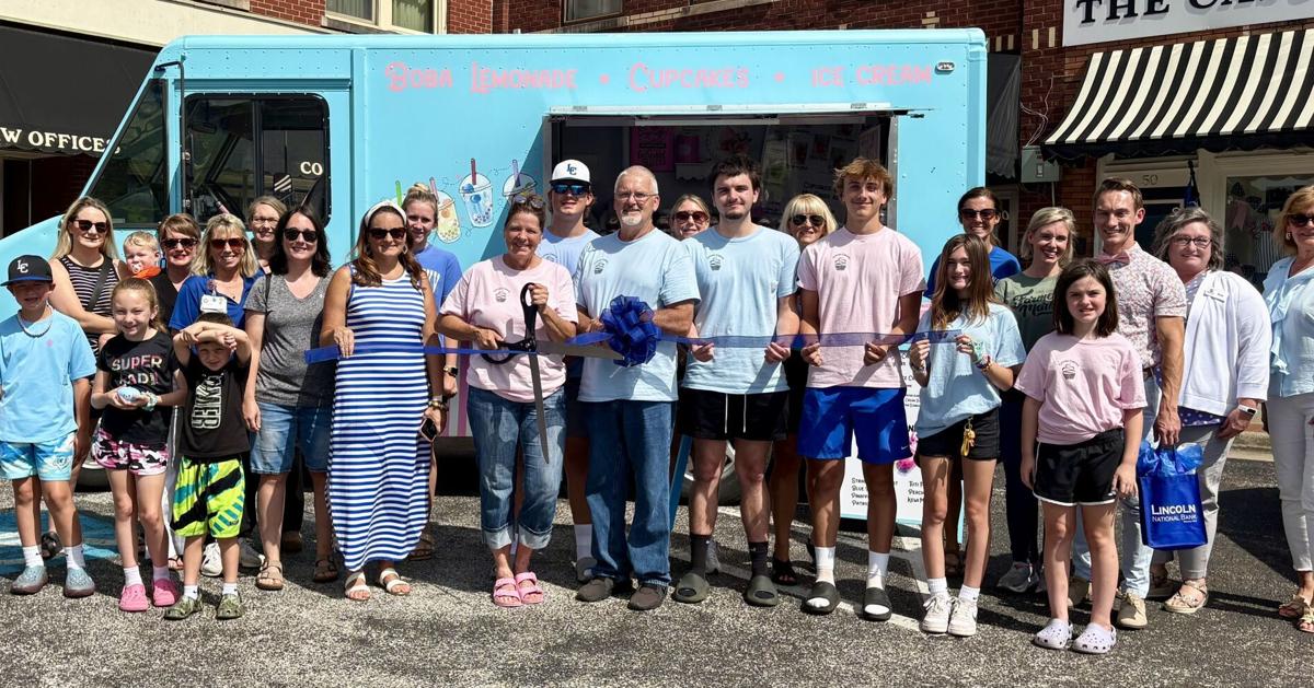 Cupcake Caboose: Creative treats on wheels