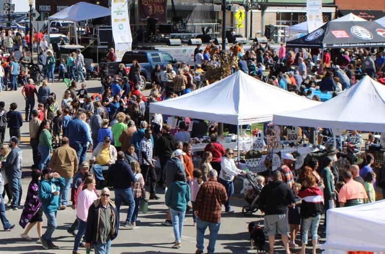 Lincoln Days melds history, fun Features