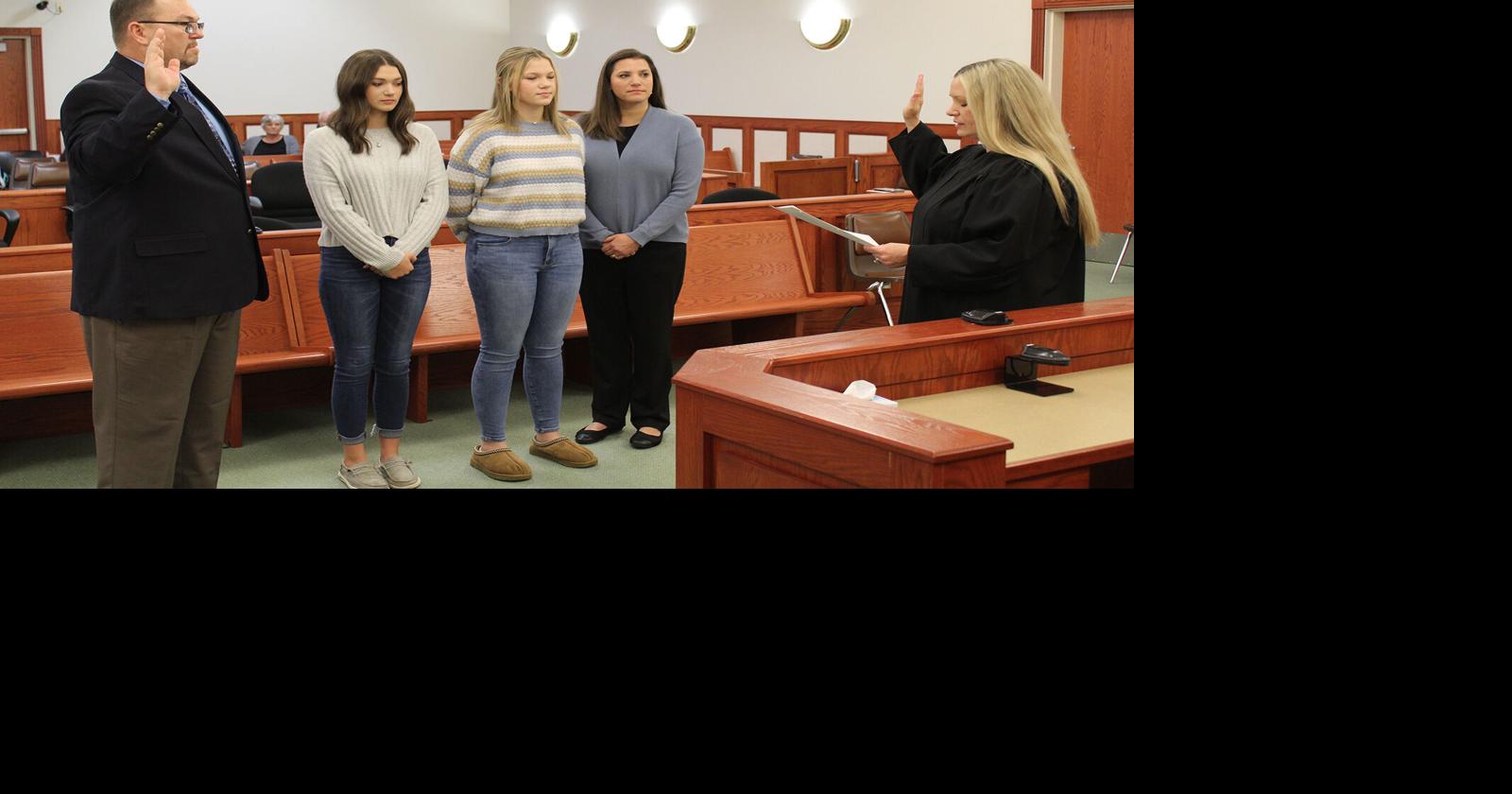 Cain appointed circuit court clerk | News | pmg-ky2.com