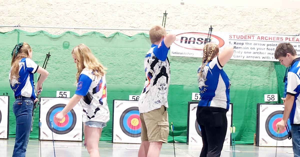 LCHS archery team competes in national tourney